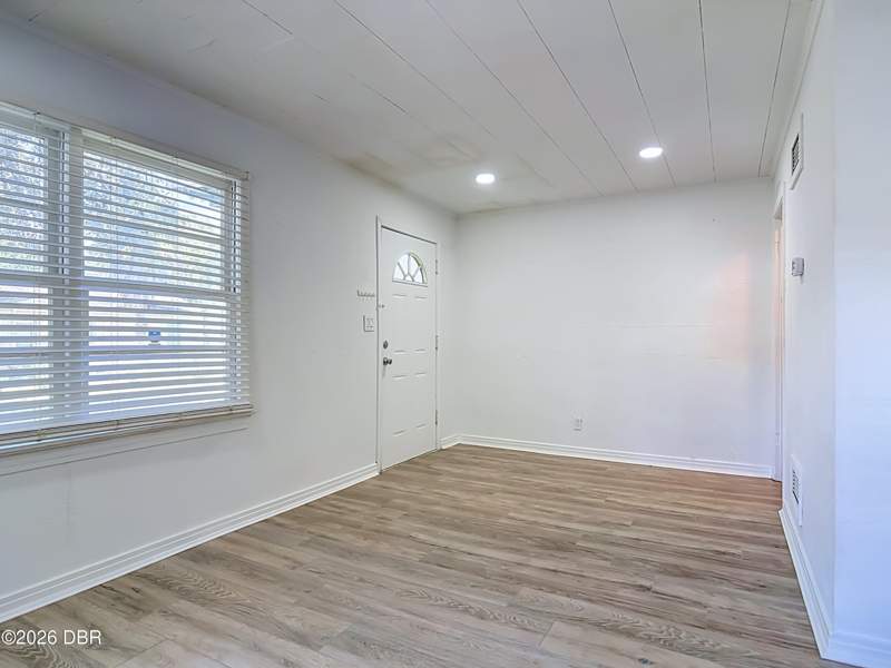 2 bedroom Single Family Residence at 709 Edwards Street, Edwards And Fields, Daytona Beach — photo 2