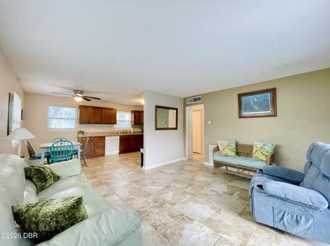 723 Steele Avenue, South Daytona FL - photo 6 of 33