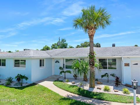 190 Ellicott Drive, Ormond Beach FL - photo 6 of 60