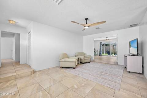 190 Ellicott Drive, Ormond Beach FL - photo 10 of 60