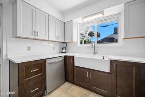 190 Ellicott Drive, Ormond Beach FL - photo 19 of 60
