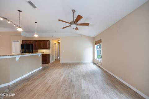 34 Woodholme Lane, Palm Coast FL - photo 16 of 43