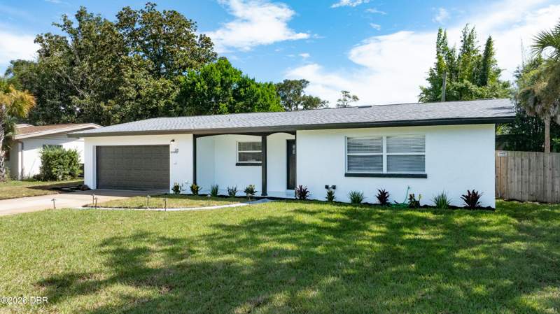 4 bedroom Single Family Residence at 911 Woodmere Circle, Woodmere, Ormond Beach — photo 3