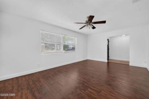 911 Woodmere Circle, Ormond Beach FL - photo 8 of 42