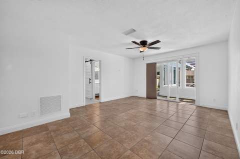 911 Woodmere Circle, Ormond Beach FL - photo 9 of 42