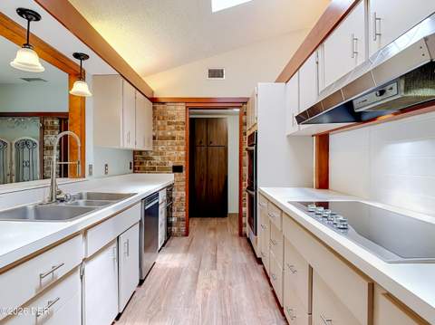 1032 Valley Forge Road, DeLand FL - photo 11 of 74