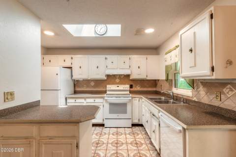 2629 Umbrella Tree Drive, Edgewater FL - photo 11 of 40