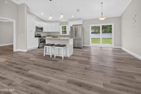 1405 E Voorhis Avenue, DeLand FL - photo 8 of 32