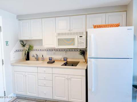 2700 N Atlantic Avenue #1215, Daytona Beach FL - photo 13 of 24