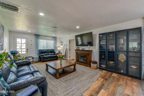348 Woodland Avenue, Daytona Beach FL - photo 8 of 49