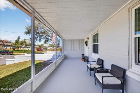 1600 N Oleander Avenue, Daytona Beach FL - photo 8 of 72
