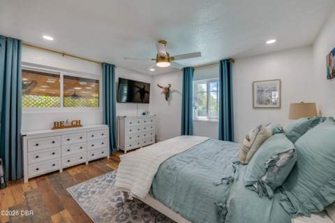 348 Woodland Avenue, Daytona Beach FL - photo 15 of 49