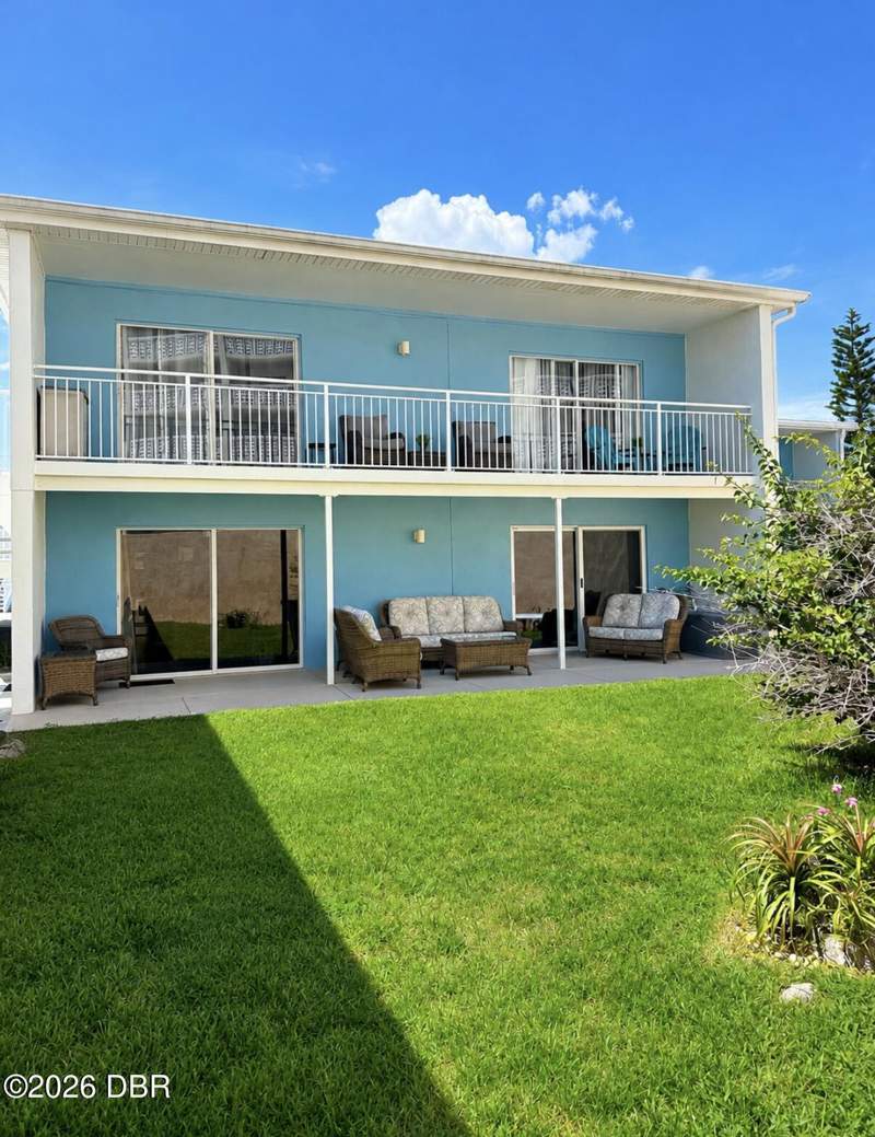 2 bedroom Condominium at 573 N Atlantic Avenue #5, New Smyrna Beach, New Smyrna Beach — photo 3