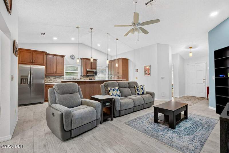 3 bedroom Single Family Residence at 786 Pine Shores Circle, Pine Island, New Smyrna Beach — photo 5