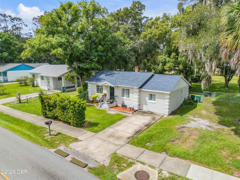 3 bedroom Single Family Residence at 652 N Stone Street, DeLand, DeLand — photo 4