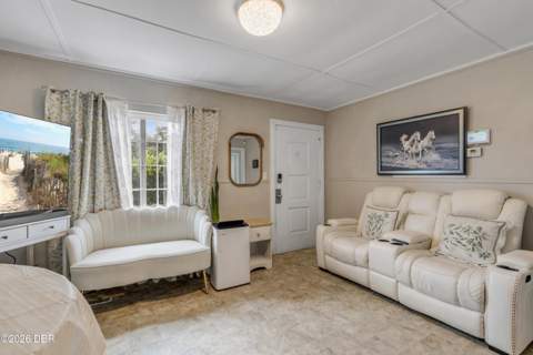652 N Stone Street, DeLand FL - photo 7 of 21