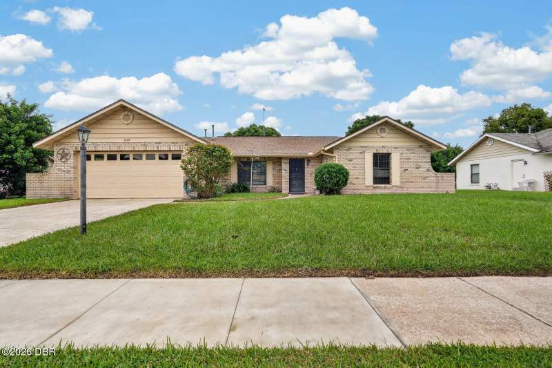 2 bedroom Single Family Residence at 104 Colleen Drive, Georgetowne, Daytona Beach — photo 3