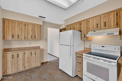 104 Colleen Drive, Daytona Beach FL - photo 14 of 39