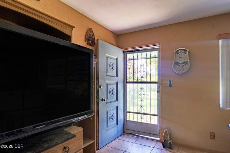 3 bedroom Single Family Residence at 745 Gladiola Avenue, Holly Hill, Holly Hill — photo 4