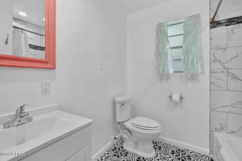 856 Berkshire Road, Daytona Beach FL - photo 23 of 39