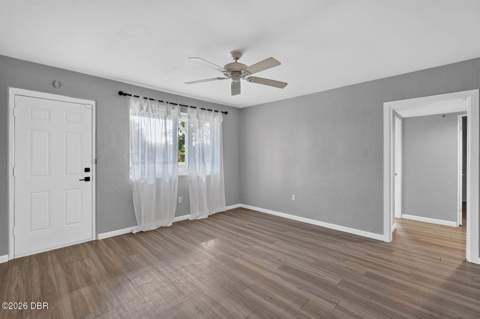 856 Berkshire Road, Daytona Beach FL - photo 7 of 39