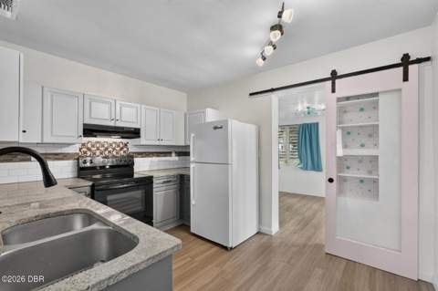 856 Berkshire Road, Daytona Beach FL - photo 15 of 39