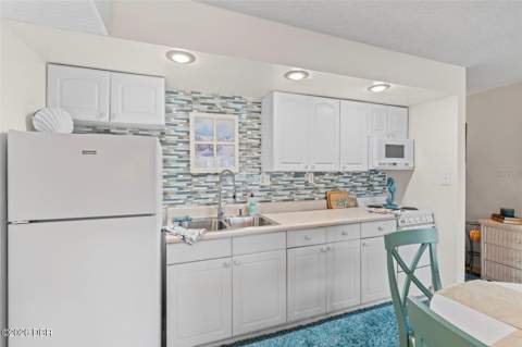 3700 S Atlantic Avenue #215, New Smyrna Beach FL - photo 6 of 16