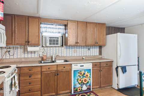 164 Iron Gate Circle, Port Orange FL - photo 10 of 28