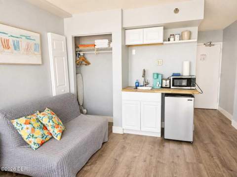 1909 S Atlantic Avenue #520 & 521, Daytona Beach Shores FL - photo 11 of 33