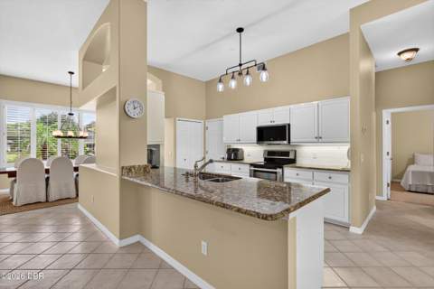 23 Creek Bluff Way, Ormond Beach FL - photo 13 of 58
