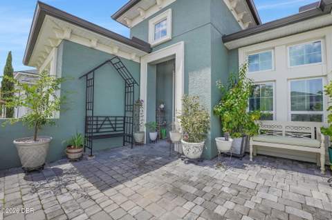 649 Mosaic Boulevard, Daytona Beach FL - photo 7 of 72