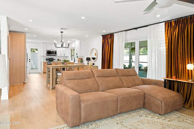 3 bedroom Single Family Residence at 234 Brittany Avenue, Cambridge, Port Orange — photo 3