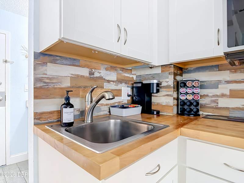 0 bedroom Condotel at 2043 S Atlantic Avenue #215, Castaways Beach Resort, A Condo, Daytona Beach Shores — photo 5