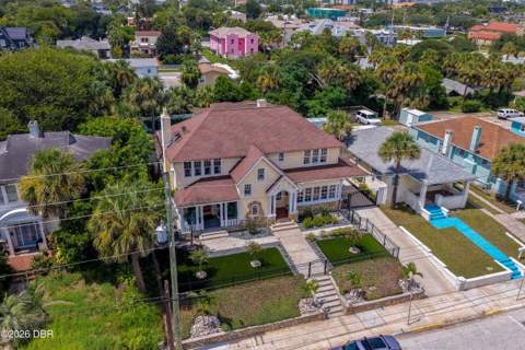 417 N Grandview Avenue, Daytona Beach FL - photo 10 of 71