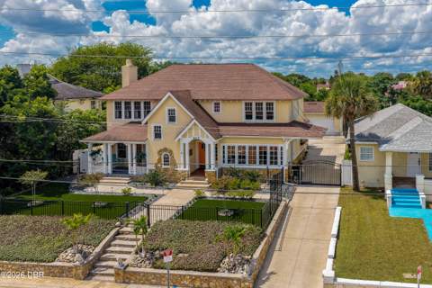 417 N Grandview Avenue, Daytona Beach FL - photo 8 of 71