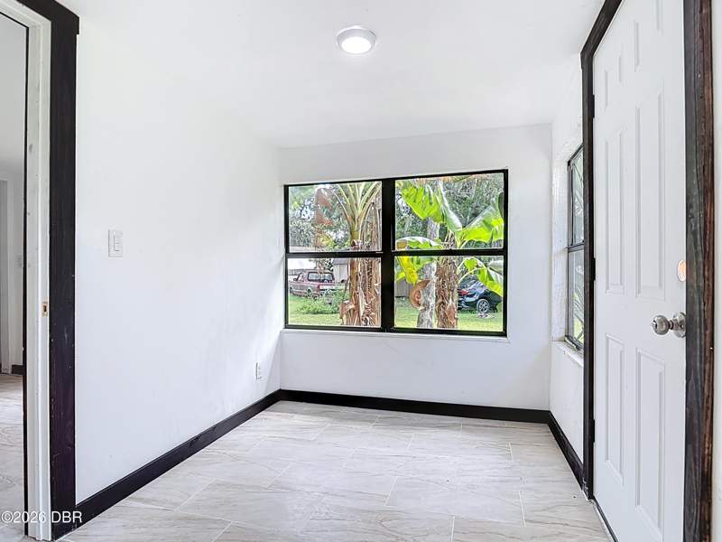3 bedroom Single Family Residence at 633 1/2 Elm Avenue, Holly Hill, Holly Hill — photo 5