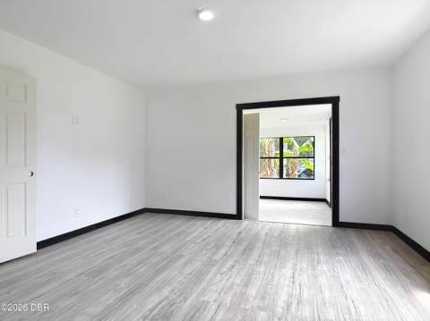 633 1/2 Elm Avenue, Holly Hill FL - photo 6 of 47