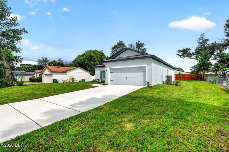 3 bedroom Single Family Residence at 1559 Sumatra Avenue, Deltona, Deltona — photo 3