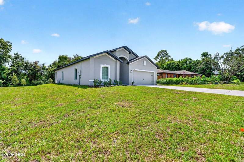 4 bedroom Single Family Residence at 1355 Indian Rock Court, Deltona, Deltona — photo 4