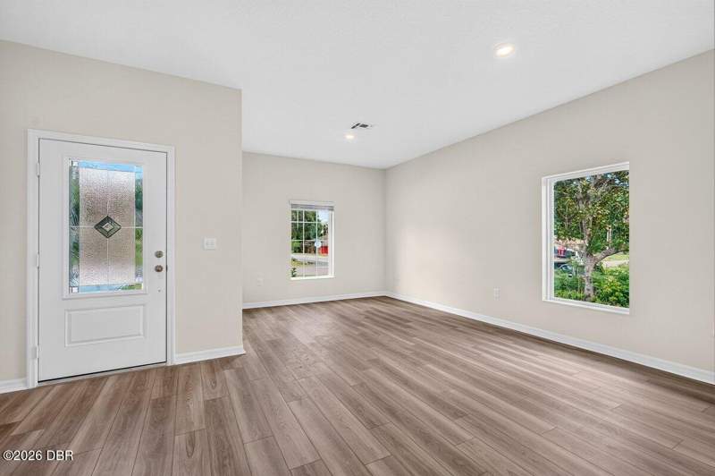 4 bedroom Single Family Residence at 1355 Indian Rock Court, Deltona, Deltona — photo 5