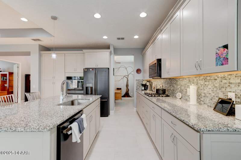 2 bedroom Single Family Residence at 664 Landshark Boulevard, Latitude, Daytona Beach — photo 3