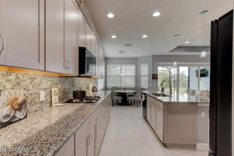 664 Landshark Boulevard, Daytona Beach FL - photo 10 of 28