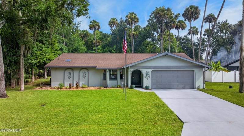 4 bedroom Single Family Residence at 77 Black Bear Lane, Woodland, Palm Coast — photo 2