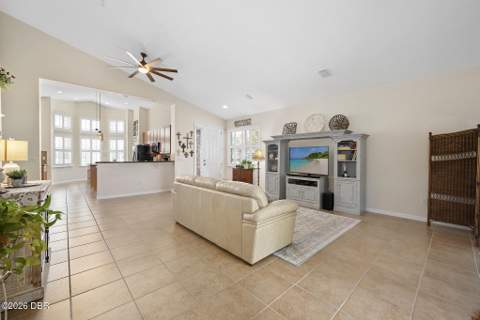 372 Chelsea Place Avenue, Ormond Beach FL - photo 10 of 66
