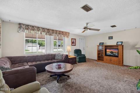 2152 Swoope Drive, New Smyrna Beach FL - photo 7 of 47