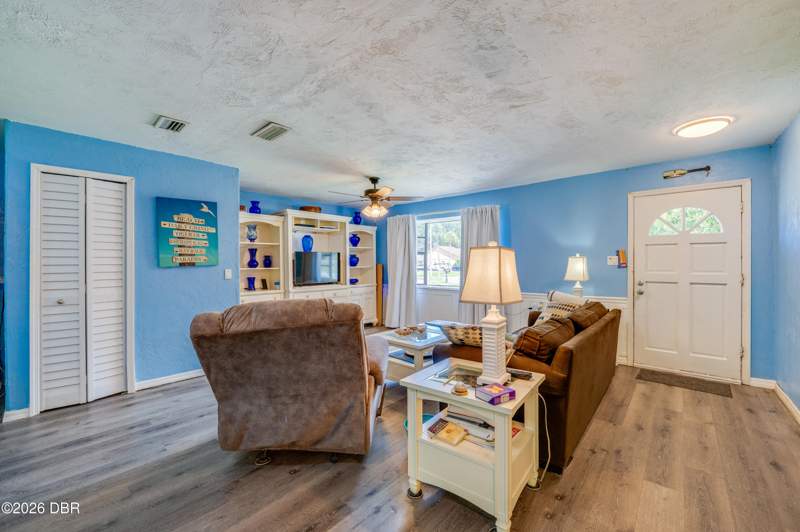 3 bedroom Single Family Residence at 146 Westwood Drive, Pine Lake, Daytona Beach — photo 5