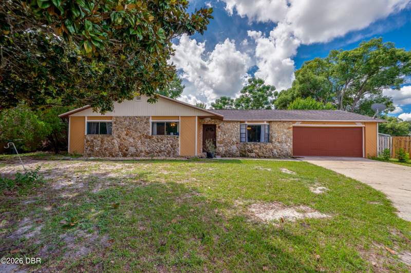 3 bedroom Single Family Residence at 146 Westwood Drive, Pine Lake, Daytona Beach — photo 3