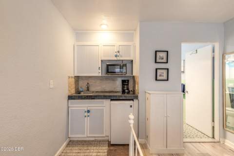 935 S Atlantic Avenue #232, Daytona Beach FL - photo 7 of 36