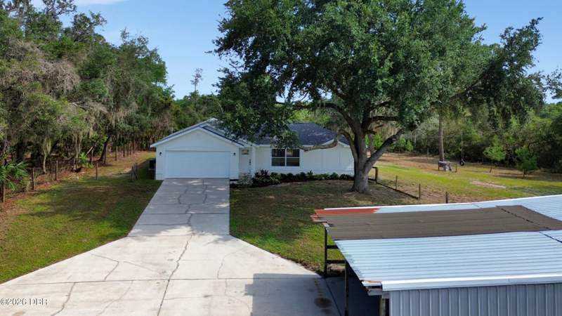 3 bedroom Single Family Residence at 1251 Seminole Drive, DeLeon Springs, DeLeon Springs — photo 2