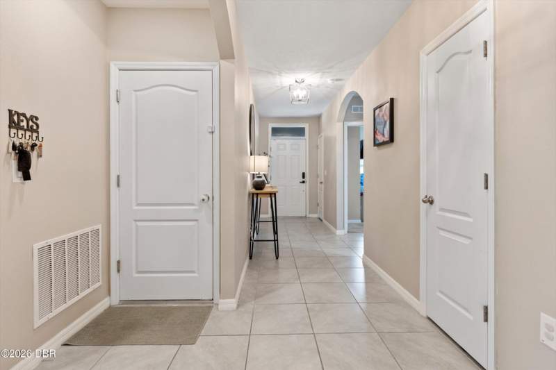 4 bedroom Single Family Residence at 246 Sandoval Drive, Pineland, Ormond Beach — photo 4